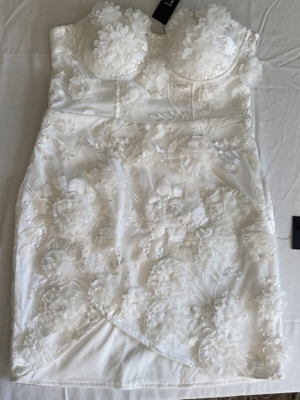 Lulus Charming Destiny White 3D Floral Applique Strapless Mini Dress Size Large